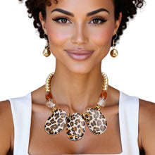 Load image into Gallery viewer, Collar Wild Safari Leopard Teardrop Bead Necklace

