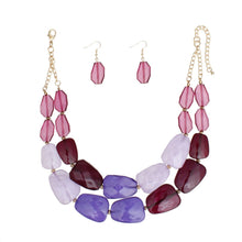 Cargar imagen en el visor de la galería, Collar Vibrant Marbled Purple Bead Layer Necklace
