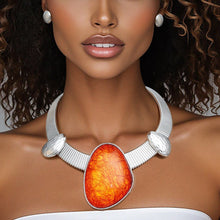 Cargar imagen en el visor de la galería, Collar Silver Omega Orange Resin Tribal Necklace
