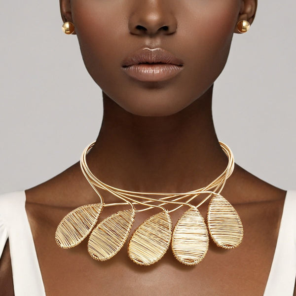 Bib Gold Metal Wire Teardrop Sculpted Necklace