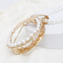 Load image into Gallery viewer, Pendant Sculpted Gold Ring Cream Pearl Necklace
