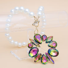 Cargar imagen en el visor de la galería, Toggle Pearl Pink Green Crystal Pendant Necklace
