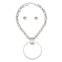Cargar imagen en el visor de la galería, Pendant Silver Chunky Chain Ring Necklace Women
