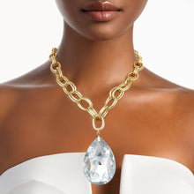 Cargar imagen en el visor de la galería, Pendant Bold Clear Teardrop Crystal Chain Necklace
