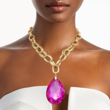 Cargar imagen en el visor de la galería, Pendant Bold Fuchsia Teardrop Crystal Necklace
