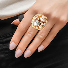 Load image into Gallery viewer, Cocktail Ring Gold Ball Cluster Ring for Women
