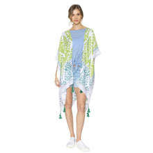 Cargar imagen en el visor de la galería, Green Damask Print Tassel Kimono
