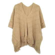Cargar imagen en el visor de la galería, Beige Crochet Poncho
