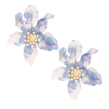 Load image into Gallery viewer, Drop Marbled Blue Botanical Chic Floral Earrings
