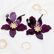 Load image into Gallery viewer, Drop Marbled Purple Botanical Chic Floral Earrings
