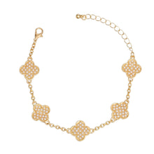 Cargar imagen en el visor de la galería, Chain Bracelet Cream Pearl Quatrefoil Clovers
