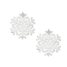 Cargar imagen en el visor de la galería, Stud Radiating Snowflake Silver Earrings for Women
