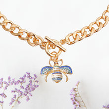 Cargar imagen en el visor de la galería, Bee Charm Toggle Necklace - 1.5 Inch Pendant
