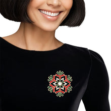 Cargar imagen en el visor de la galería, Brooch Radiating Snowflake Red Green Pin for Women
