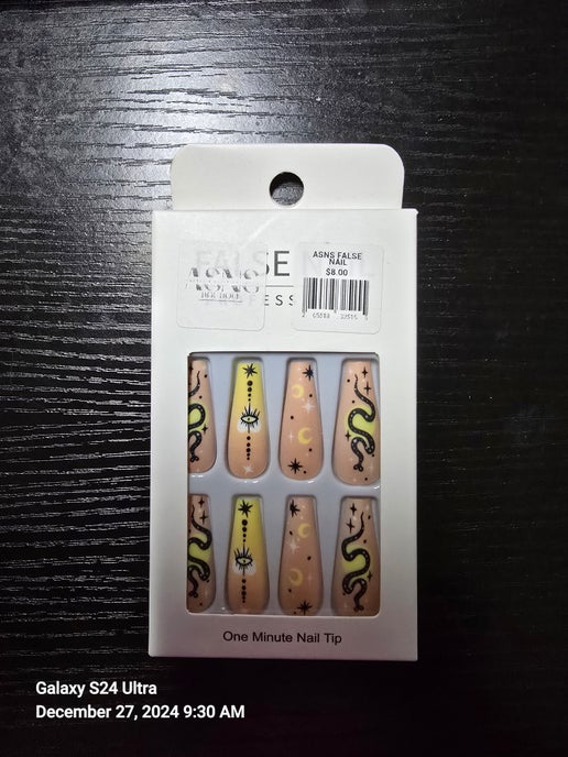 5038 - Press-on Nails