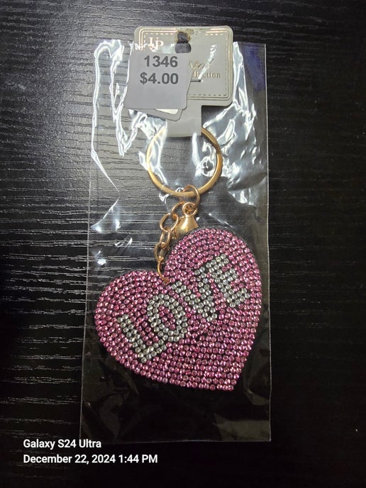 1346 - heart love keychain