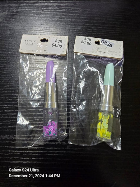 838 - fruit lipstick pens
