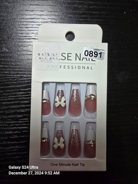 5024 - Press-on Nails