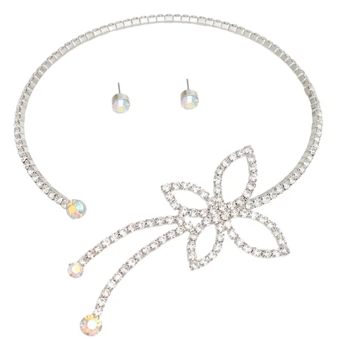 2041 - butterfly necklace