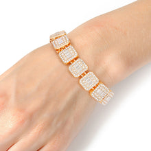 Cargar imagen en el visor de la galería, Chain Bracelet Iced Gold Square Halo Baguette
