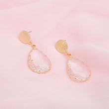Load image into Gallery viewer, Teardrop Scratched Gold Clear Glass Drop Earrings
