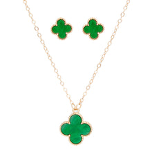 Load image into Gallery viewer, Pendant Vintage Green Quatrefoil Gold Necklace Set
