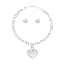 Load image into Gallery viewer, Pendant Silver Girly Patterned Puffy Heart Set
