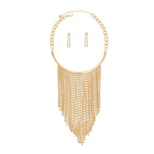 Cargar imagen en el visor de la galería, Bib Gold Ball Chain Fringe Necklace for Women
