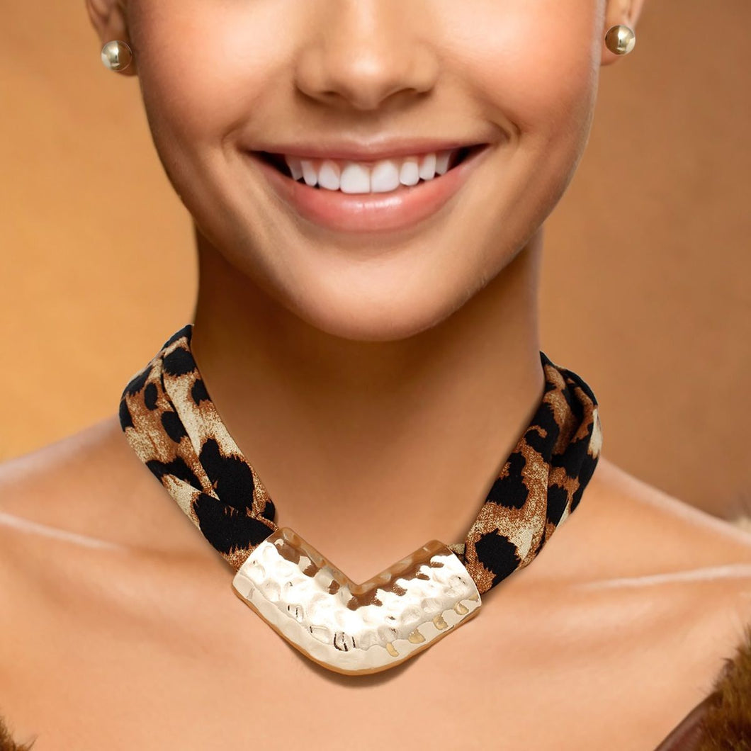 Choker Leopard Fabric Hammered Metal Necklace