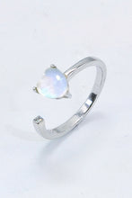 Cargar imagen en el visor de la galería, Inlaid Moonstone Heart Adjustable Open Ring
