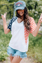Cargar imagen en el visor de la galería, US Flag V-Neck Tee Shirt
