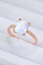 Cargar imagen en el visor de la galería, Square Moonstone Ring
