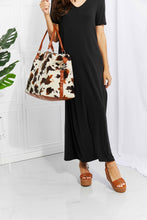 Cargar imagen en el visor de la galería, Animal Print Plush Weekender Bag
