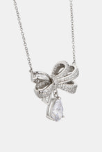 Cargar imagen en el visor de la galería, Teardrop Shape 925 Sterling Silver Zircon Pandent Necklace
