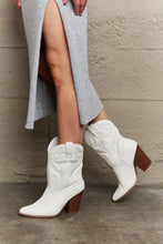 Cargar imagen en el visor de la galería, Legend Footwear Bella Cowboy Boots
