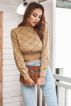 Cargar imagen en el visor de la galería, Openwork Plaid Round Neck Cropped Sweater
