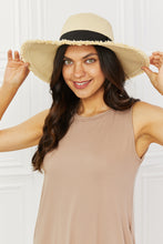 Cargar imagen en el visor de la galería, Fame Time For The Sun Straw Hat
