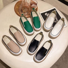 Cargar imagen en el visor de la galería, Chunky Slip On Shoes
