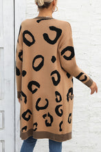 Cargar imagen en el visor de la galería, Printed Long Sleeve Cardigan with Pockets
