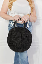 Cargar imagen en el visor de la galería, Justin Taylor Beach Date Straw Rattan Handbag in Black

