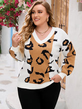Load image into Gallery viewer, Plus Size Printed V-Neck Long Sleeve Sweater
