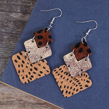 Cargar imagen en el visor de la galería, Alloy Drop Earrings

