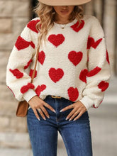 Cargar imagen en el visor de la galería, Fuzzy Heart Dropped Shoulder Sweatshirt
