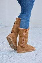 Load image into Gallery viewer, Forever Link Warm Fur Lined Flat Boots
