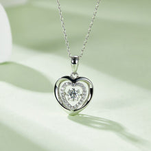 Cargar imagen en el visor de la galería, Moissanite 925 Sterling Silver Heart Necklace

