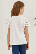 Cargar imagen en el visor de la galería, Round Neck Flutter Sleeve T-Shirt
