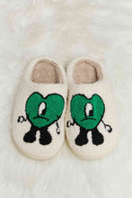 Load image into Gallery viewer, Melody Love Heart Print Plush Slippers
