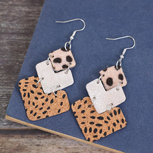 Cargar imagen en el visor de la galería, Alloy Drop Earrings
