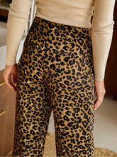 Cargar imagen en el visor de la galería, Leopard Wide Leg Pants
