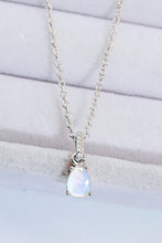 Cargar imagen en el visor de la galería, Moonstone Teardrop Pendant Necklace
